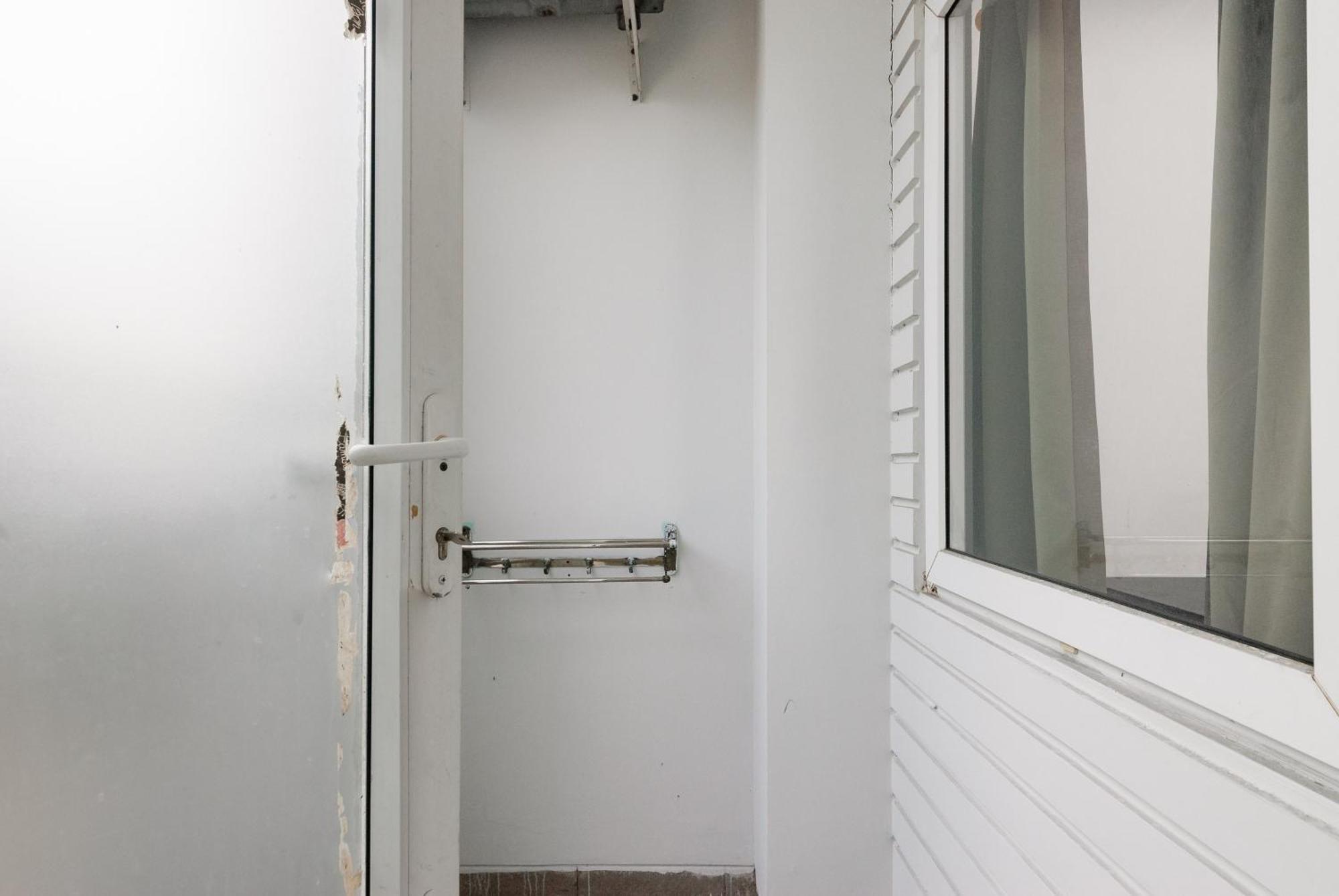 Reddoorz Near Mandaya Royal Hospital Puri Hotel Tangerang Exterior photo